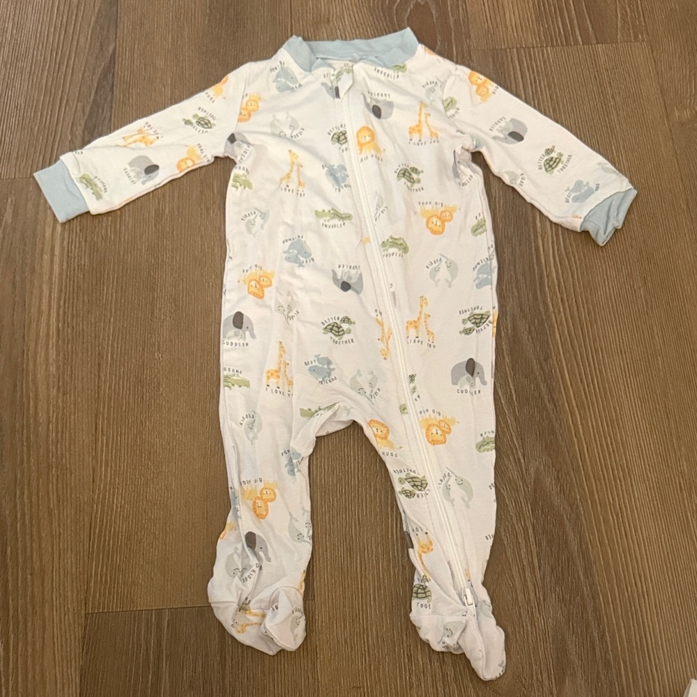 NWOT Milkberry unisex zoo animals bamboo viscose footie